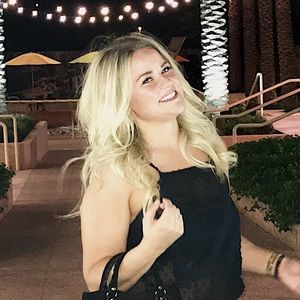 Meet your Posher, Lindsey